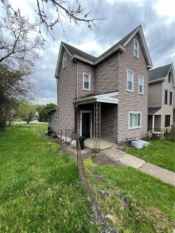 94 Lafferty Avenue Pittsburgh, PA 15210 - Photo 3 of 48