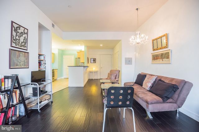 $340,000 | 1600 Arch Street, Unit 503, Philadelphia, PA 19103