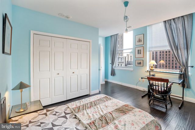 $340,000 | 1600 Arch Street, Unit 503, Philadelphia, PA 19103