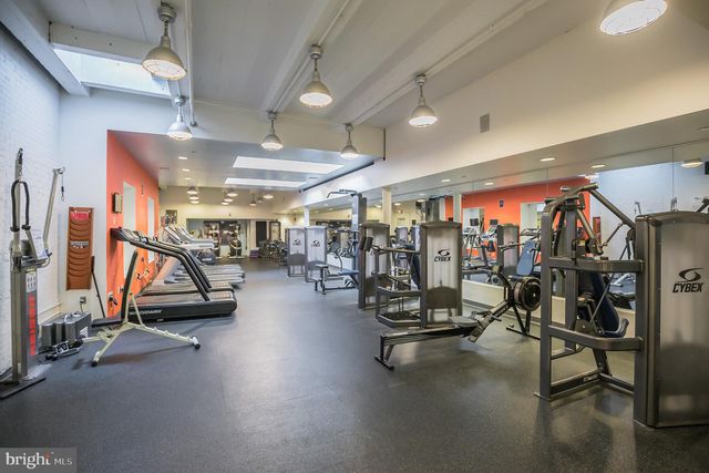 $340,000 | 1600 Arch Street, Unit 503, Philadelphia, PA 19103