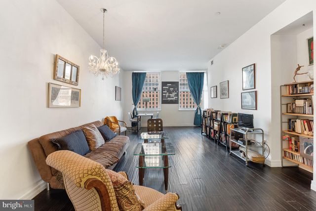 $340,000 | 1600 Arch Street, Unit 503, Philadelphia, PA 19103