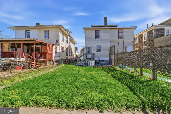 $315,000 | 1424 Hamilton Avenue, Trenton, NJ 08629