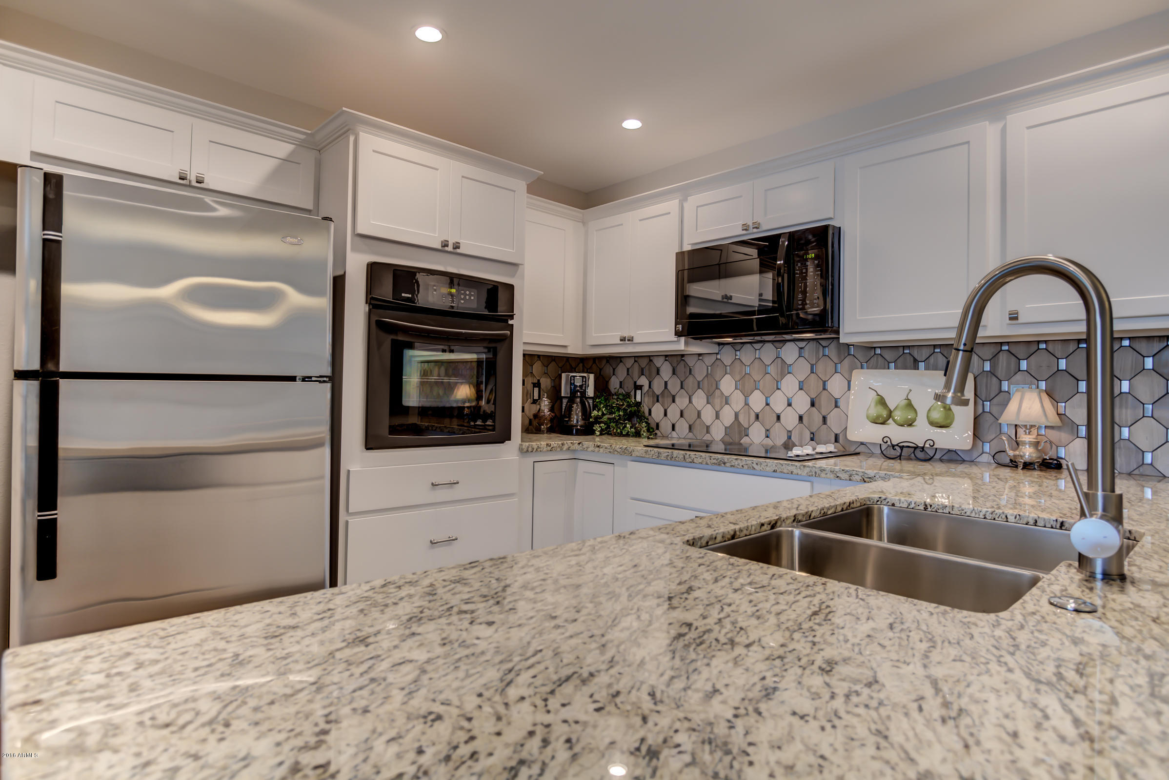 652 North Recker Road Mesa, AZ 85205 - Photo 1 of 30 Beautiful Granite Slab