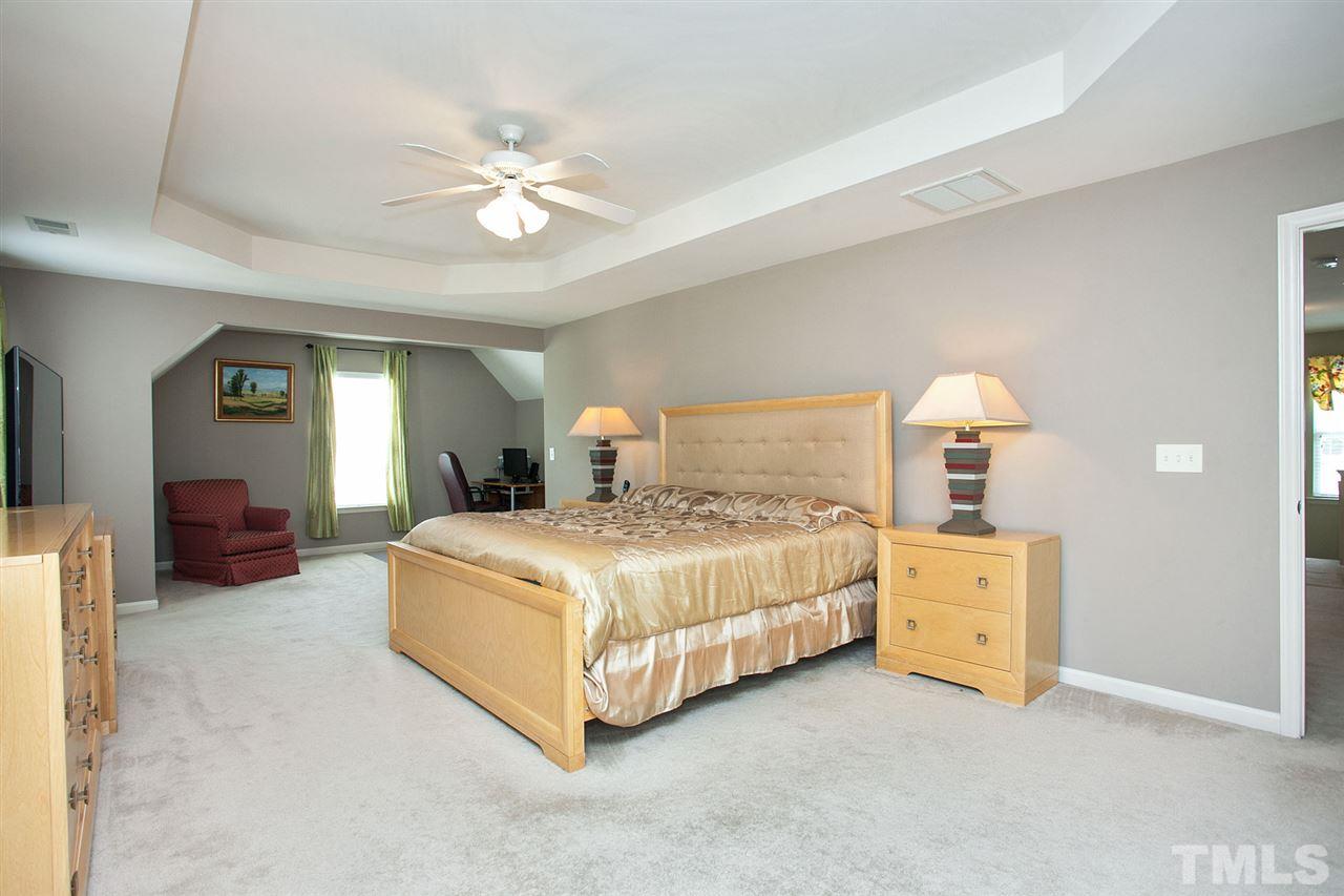 5401 Daleview Drive Raleigh, NC 27610 - Photo 14 of 25 Gallery Image 14