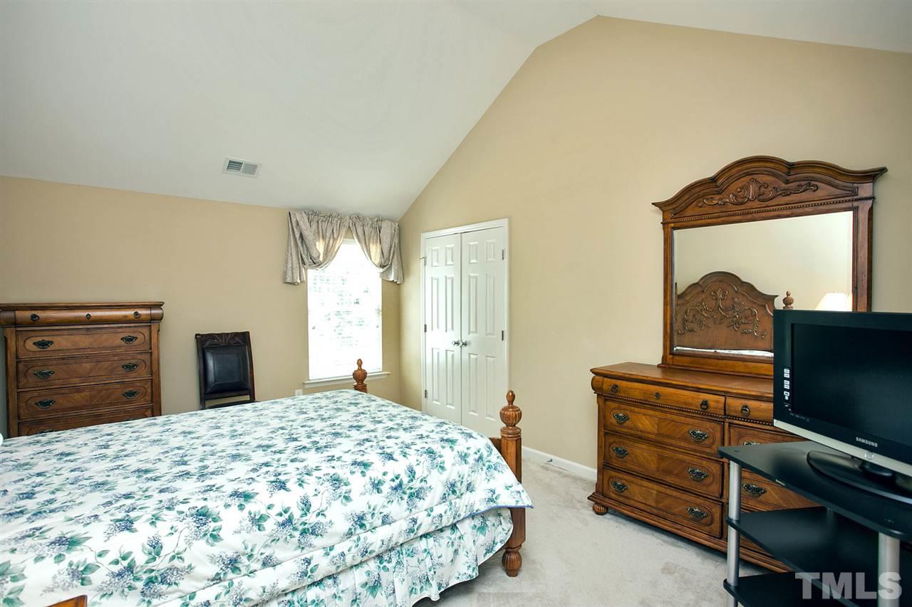 5401 Daleview Drive Raleigh, NC 27610 - Photo 19 of 25 Gallery Image 19