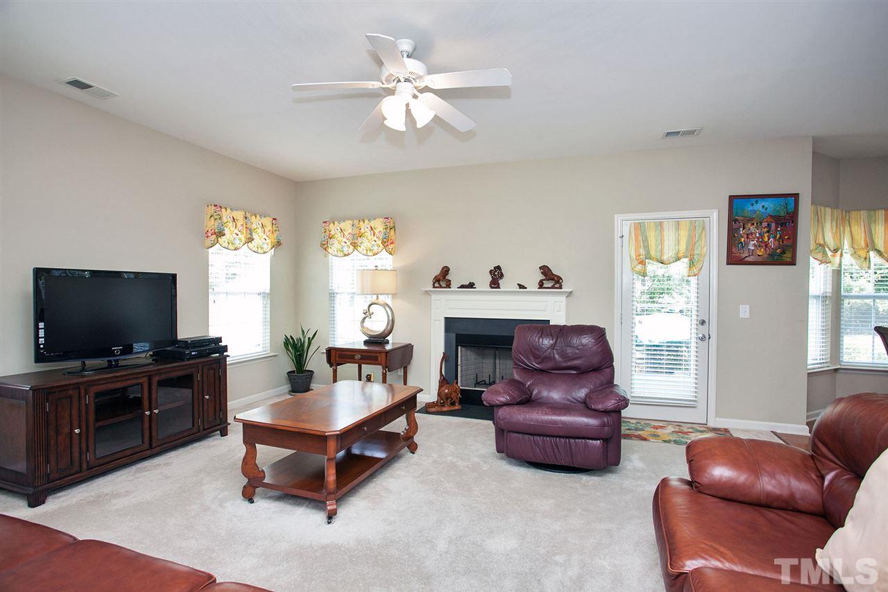 5401 Daleview Drive Raleigh, NC 27610 - Photo 4 of 25 Gallery Image 4
