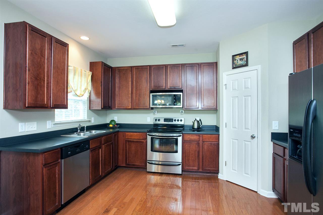 5401 Daleview Drive Raleigh, NC 27610 - Photo 8 of 25 Gallery Image 8
