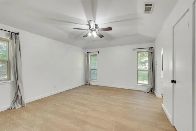 $330,000 | 6758 Wilton Drive, Fort Worth, TX 76133