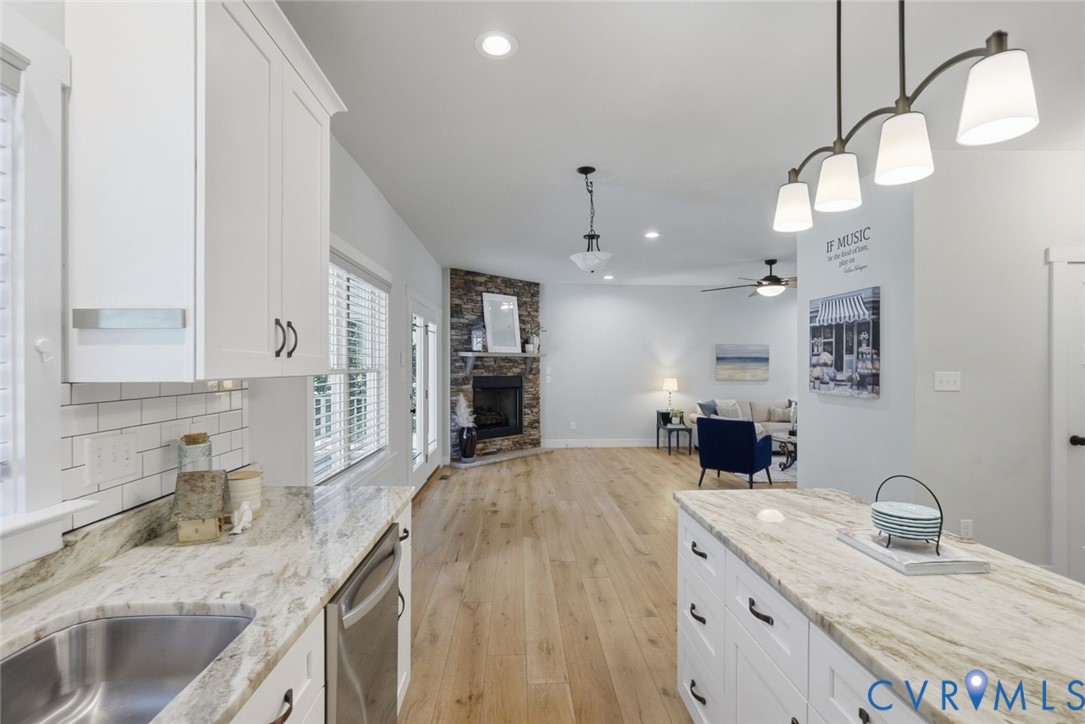 9400 Woodpecker Road Chesterfield, VA 23838 - Photo 8 of 44