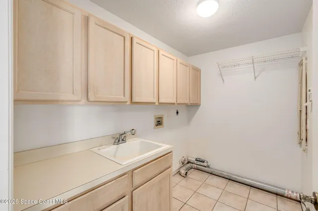 a bathroom with a sink and toilet