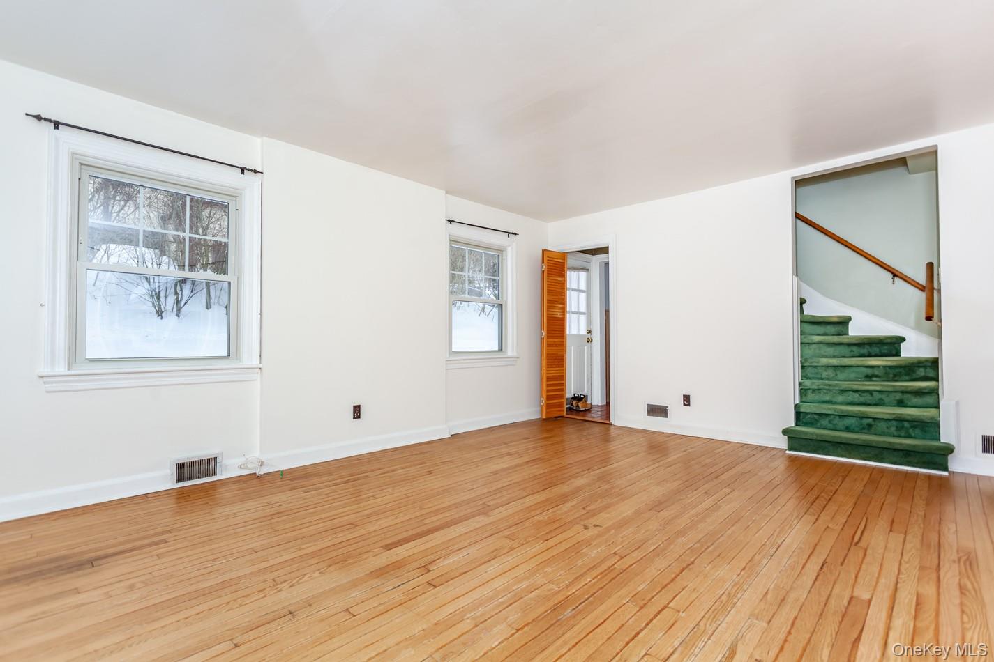 530 Union Avenue Peekskill, NY 10566 - Photo 15 of 32