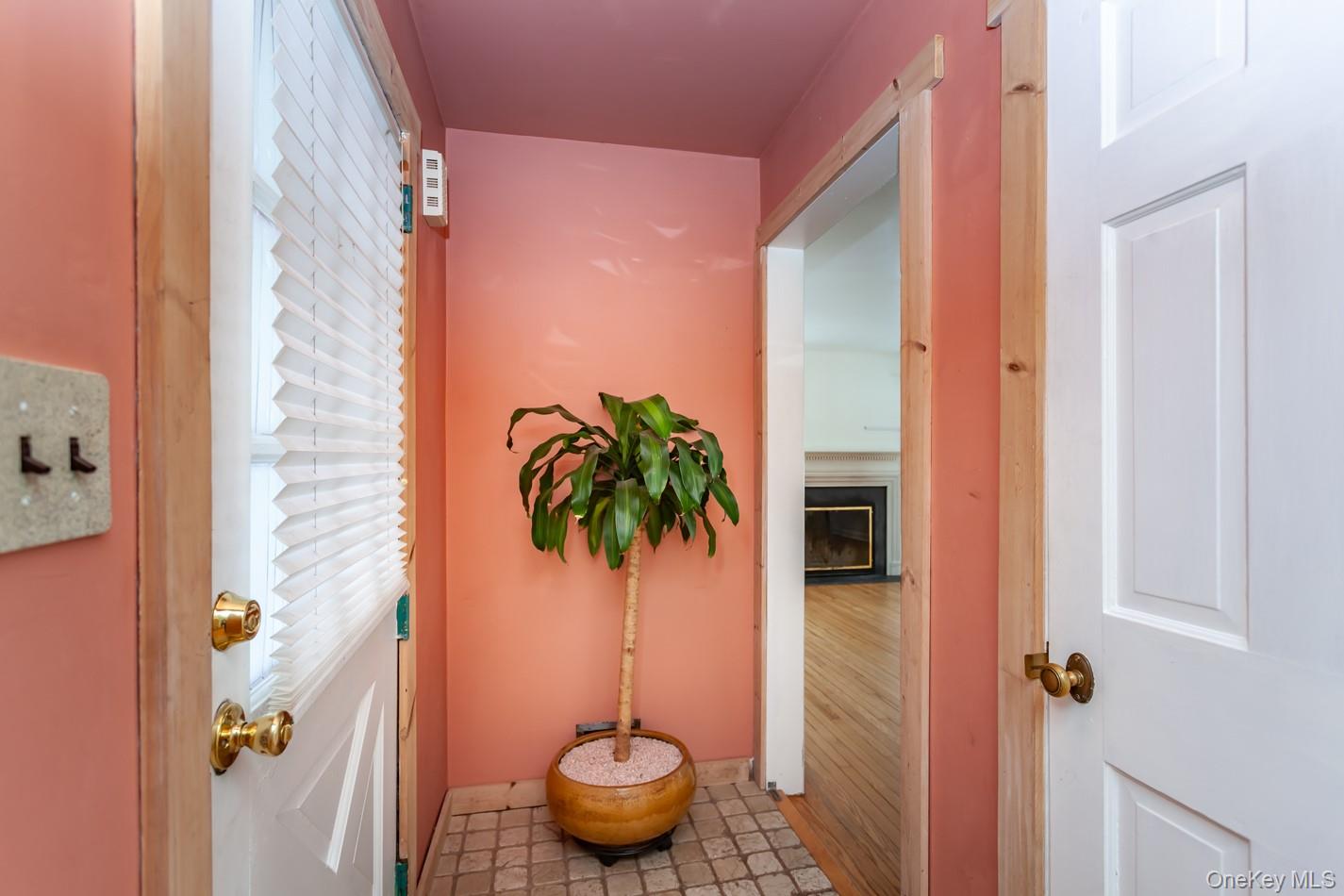 530 Union Avenue Peekskill, NY 10566 - Photo 3 of 32 Front Door Entry