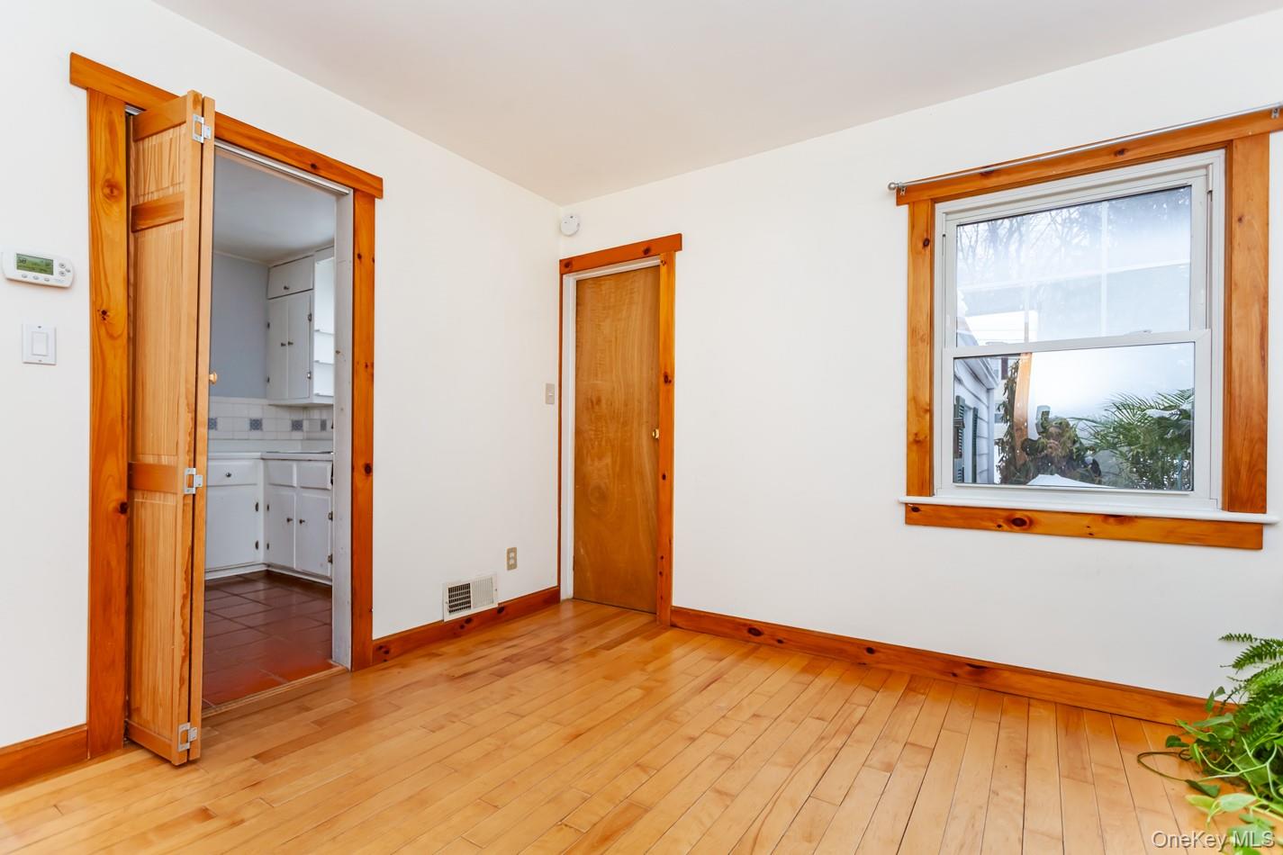 530 Union Avenue Peekskill, NY 10566 - Photo 6 of 32 Kitchen access to the left