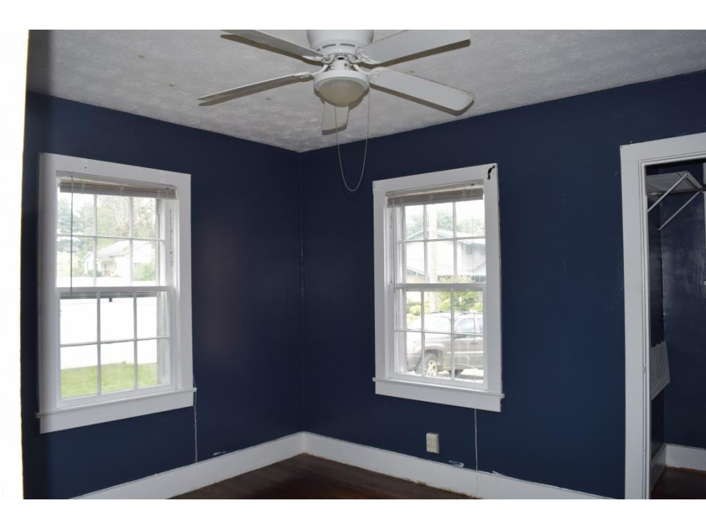 109 Spruce Street Greeneville, TN 37745 - Photo 13 of 22 Photo 13