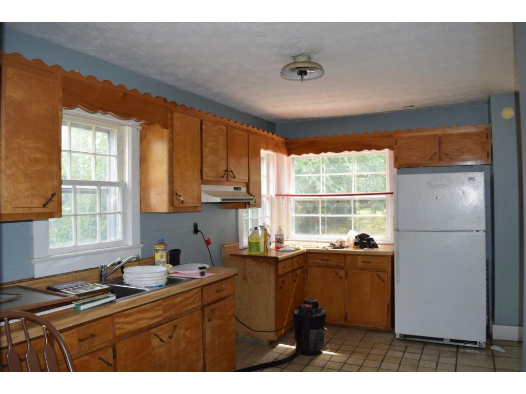 109 Spruce Street Greeneville, TN 37745 - Photo 8 of 22 Photo 8