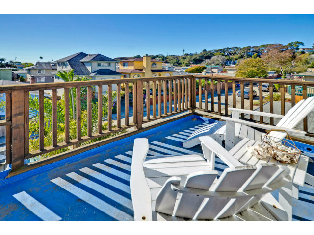 123 Bennett Road Aptos, CA 95003 - Photo 3 of 16 Gallery Image 3