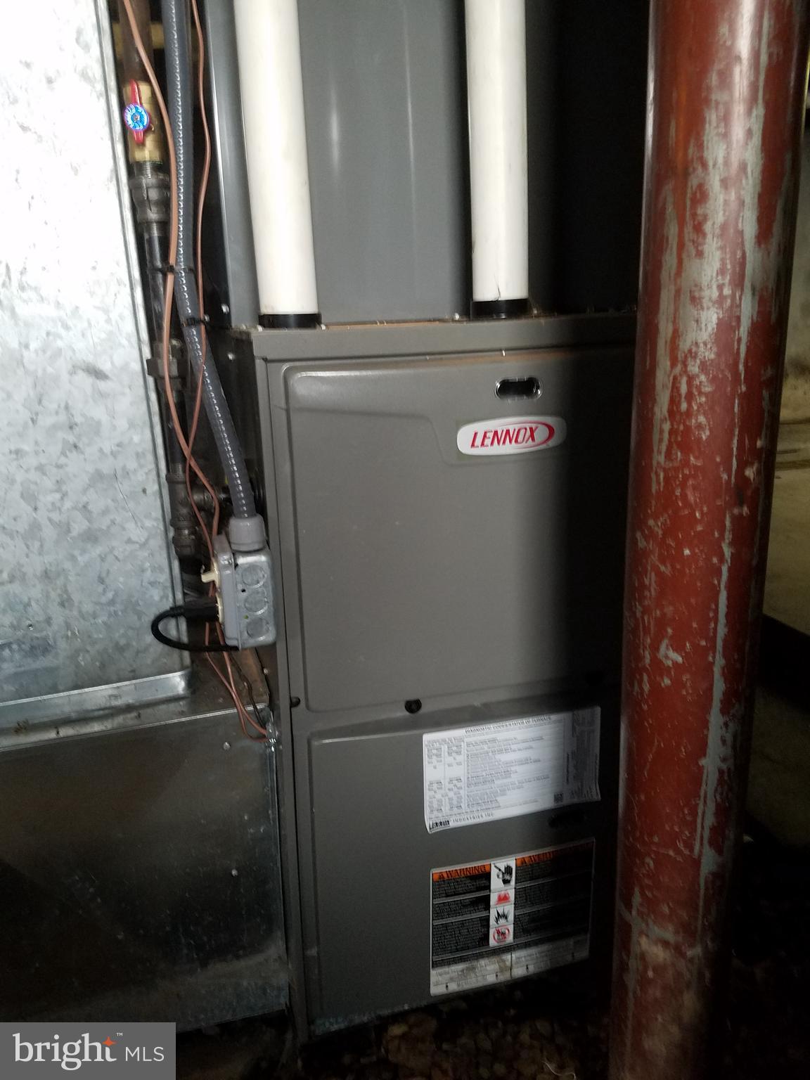 649 Bordentown Road Burlington, NJ 08016 - Photo 18 of 20 a close view of closet