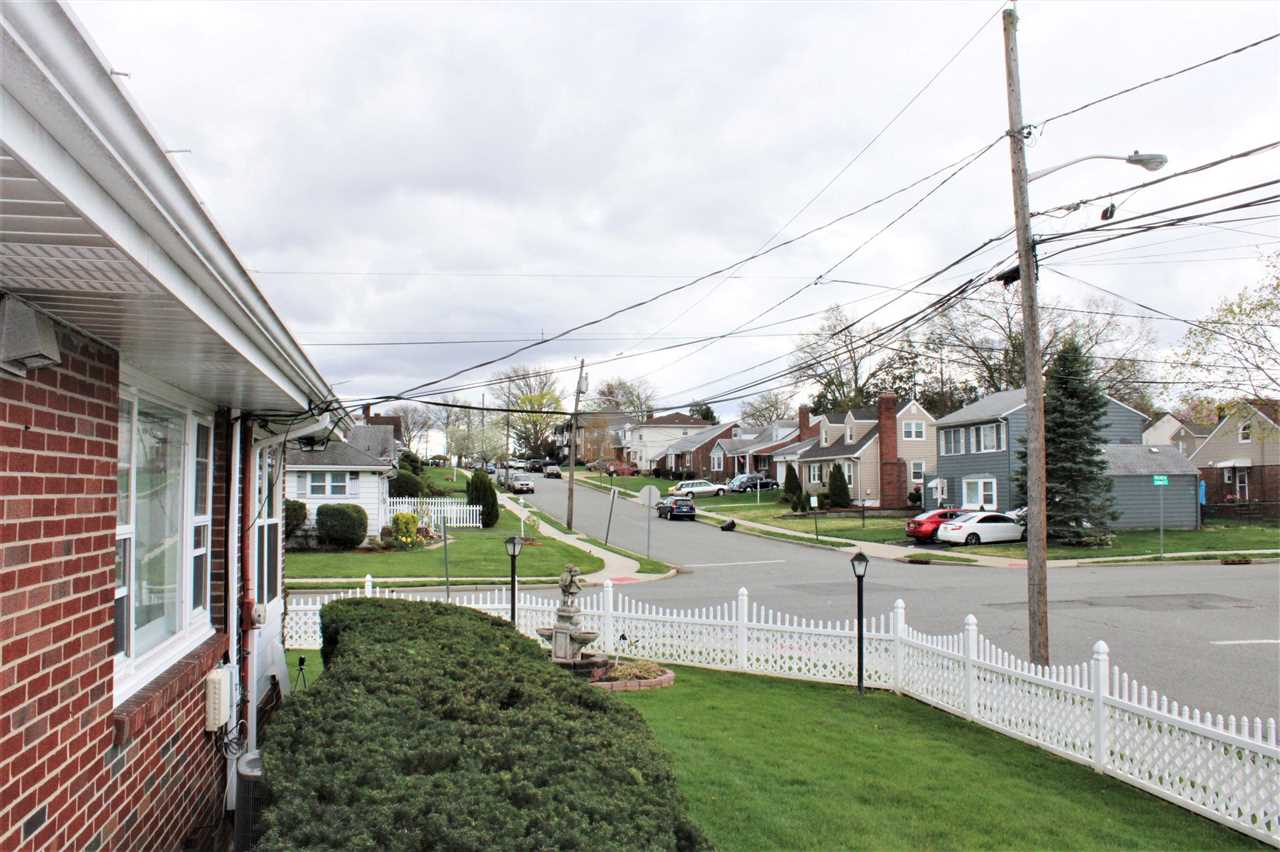 66 Village Road Clifton, NJ 07013 - Photo 28 of 31 Gallery Image 28