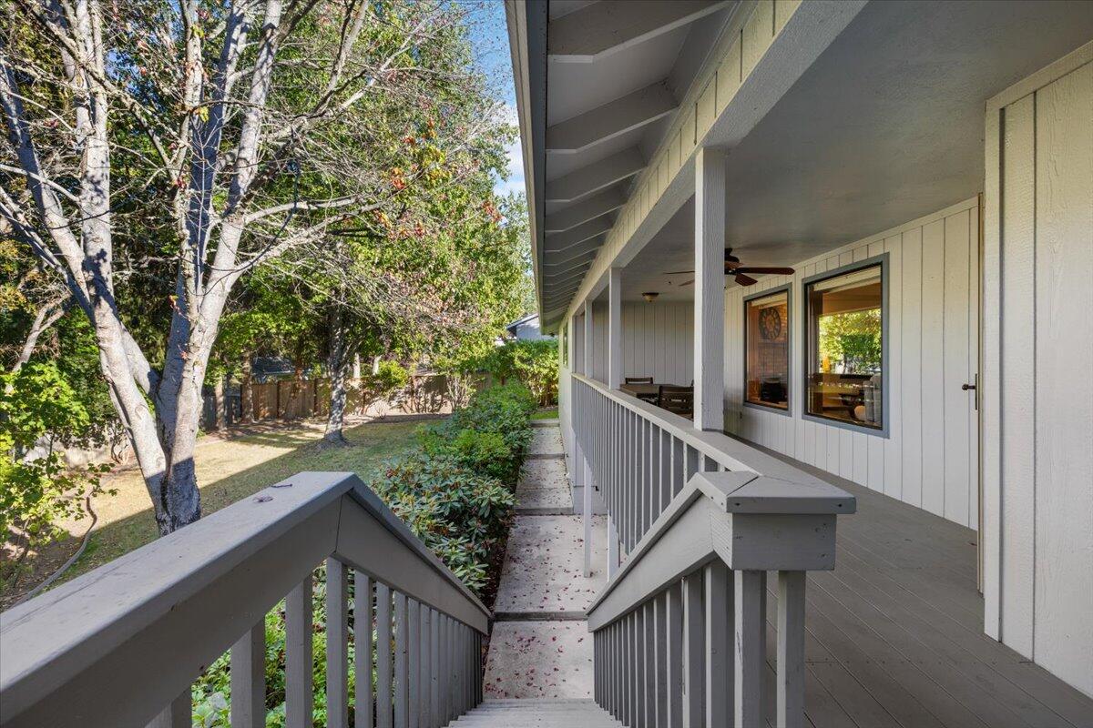 4267 Innsbruck Ridge Medford, OR 97504 - Photo 28 of 32 30-CI_0548