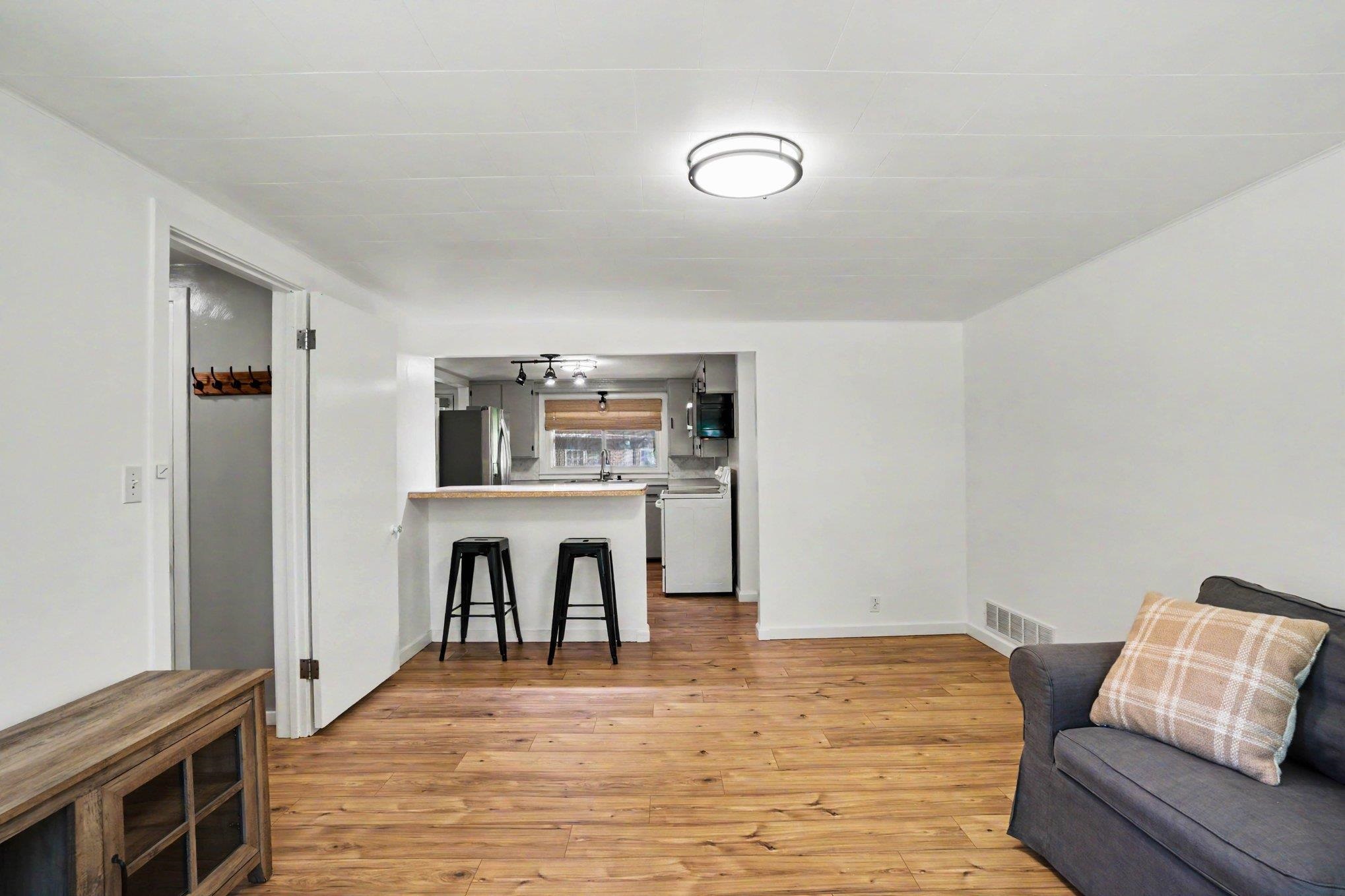 5290 East Broadway Road Mount Pleasant, MI 48858 - Photo 14 of 32