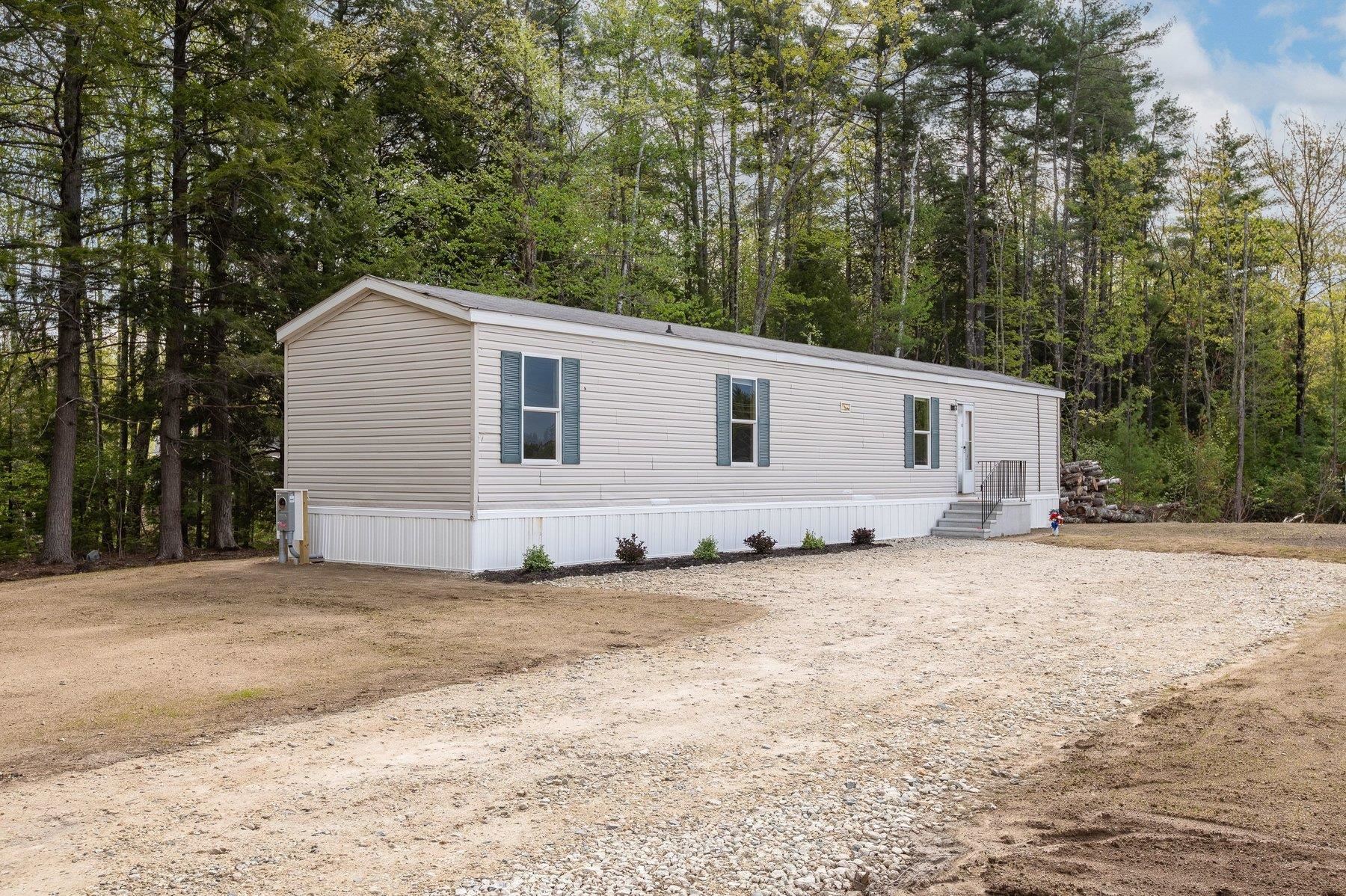 58 Shaw Drive Rochester, NH 03868 - Photo 1 of 24