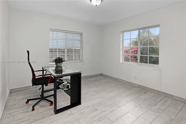 $3,800 | 1510 Hayes Street, Hollywood, FL 33020