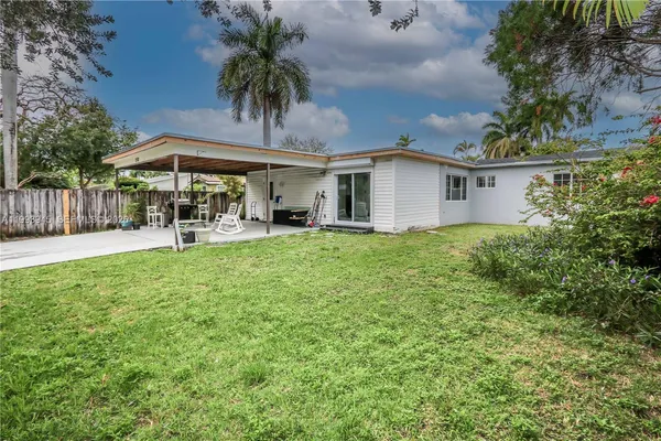 $3,800 | 1510 Hayes Street, Hollywood, FL 33020