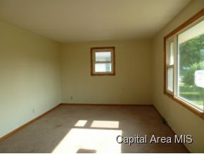 2052 Gregory Court Springfield, IL 62703 - Photo 2 of 16 Gallery Image 2