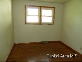 2052 Gregory Court Springfield, IL 62703 - Photo 6 of 16 Gallery Image 6