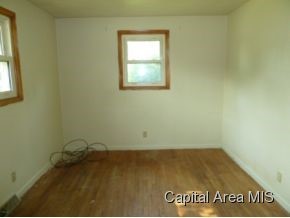 2052 Gregory Court Springfield, IL 62703 - Photo 10 of 16 Gallery Image 10