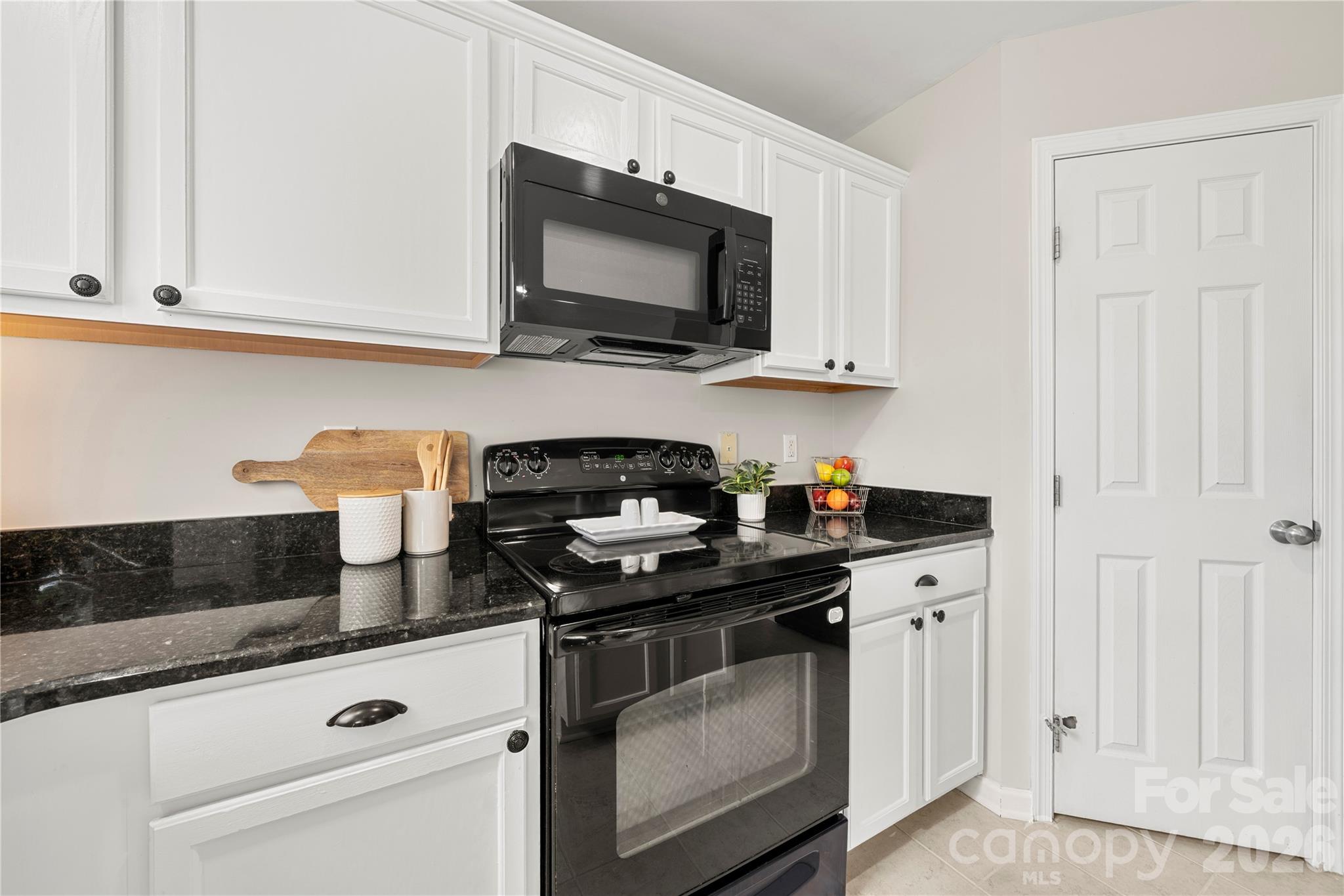 3017 Rhododendron Place Clover, SC 29710 - Photo 23 of 48