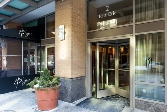 $2,700 | 2 East Erie Street, Unit 1901, Chicago, IL 60611