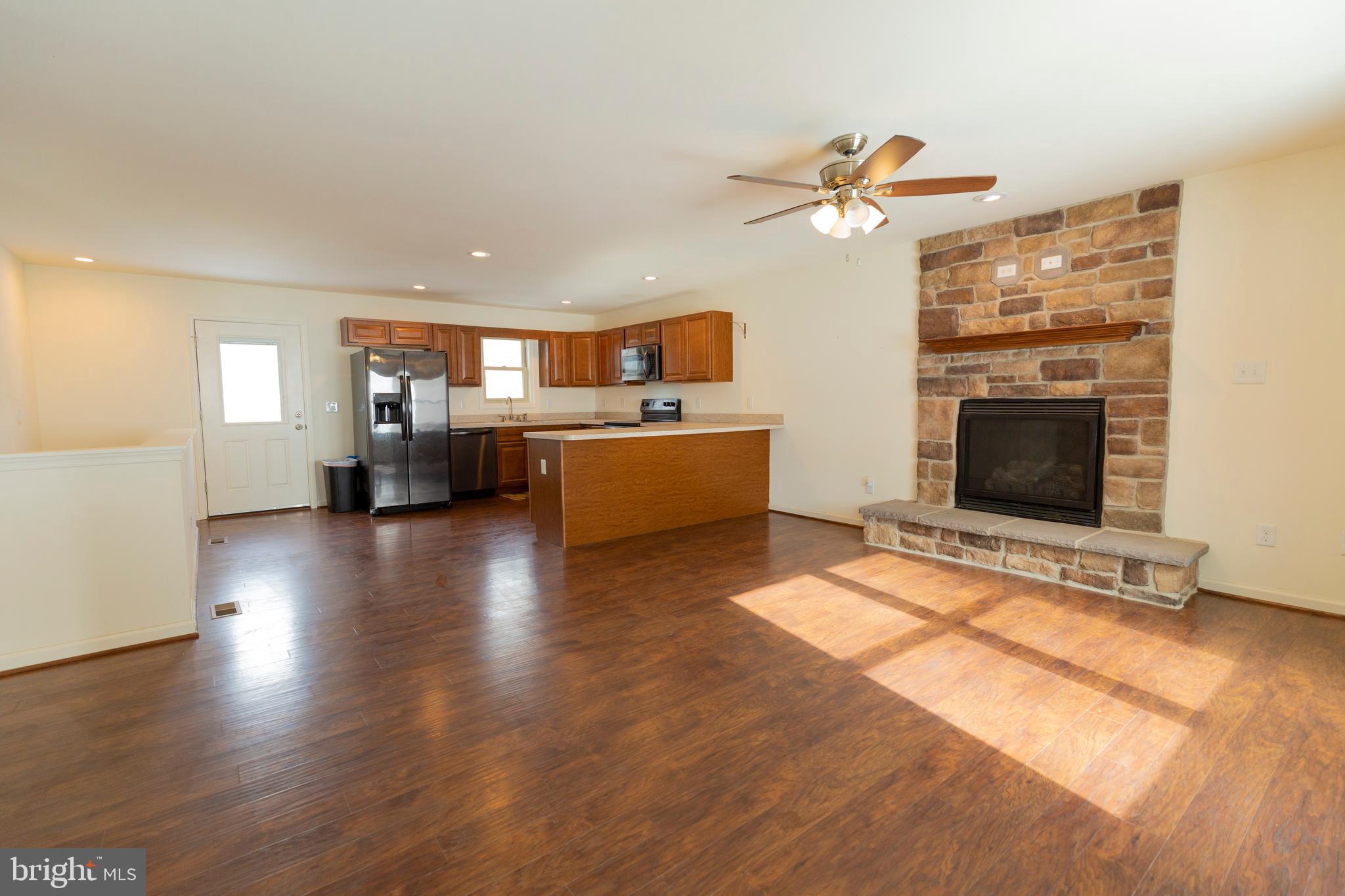 240 Heim-Jones Road Linden, TN 37096 - Photo 7 of 41 Gallery Image 7