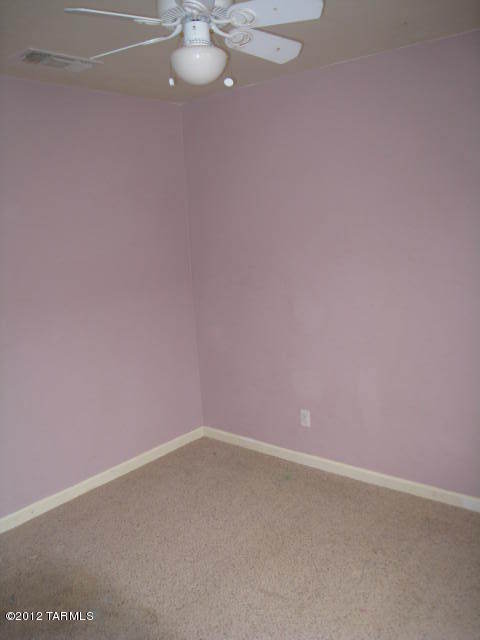 7659 South Meadow Spring Way Tucson, AZ 85747 - Photo 12 of 13