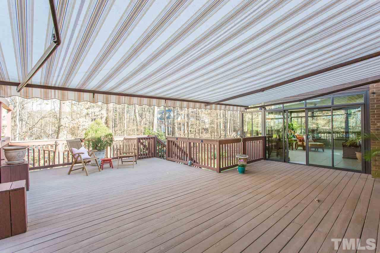 Create an outdoor entertaining area, even in the hottest weather!