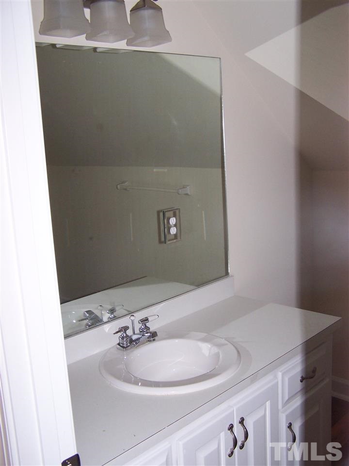 205 Nicholson Road Garner, NC 27529 - Photo 14 of 19 Gallery Image 14