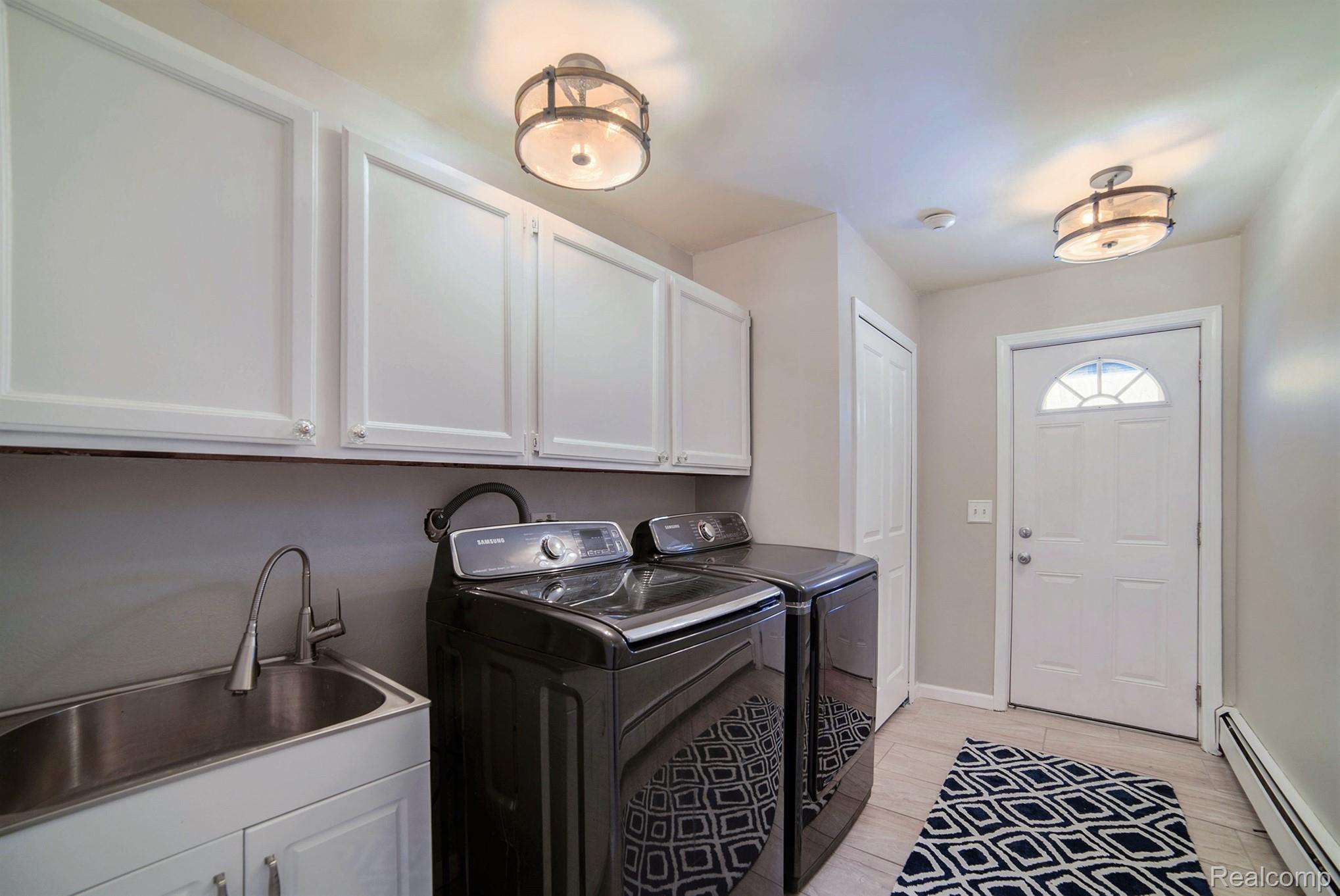 5811 Edgar Road Clarkston, MI 48346 - Photo 16 of 46 5811 Edgar Rd - Photo (15).jpg