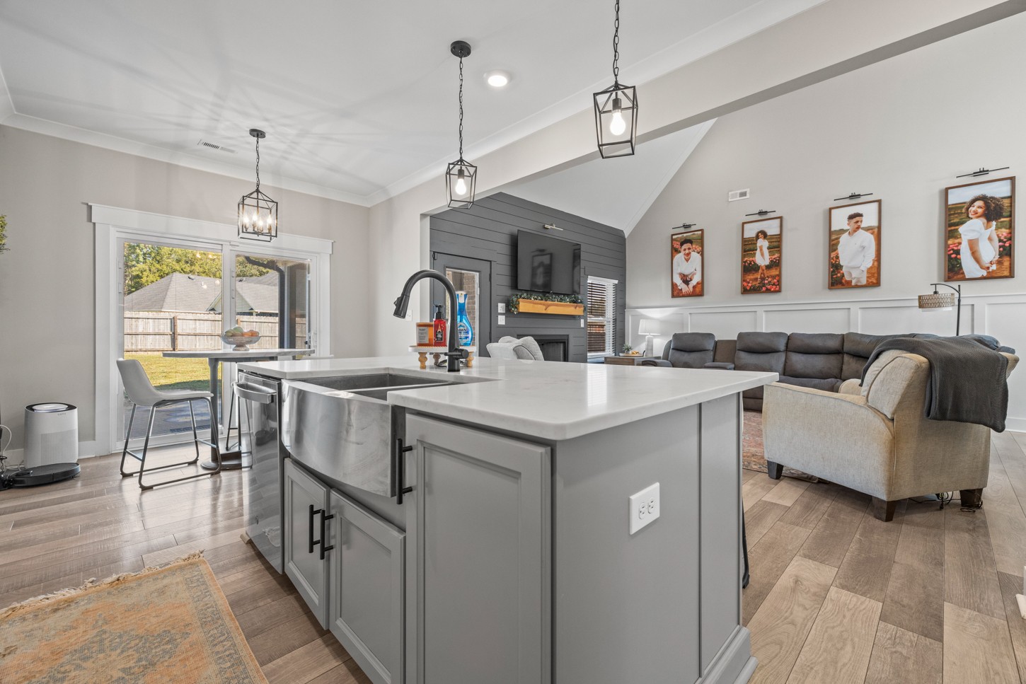 27 Hancock Road Fayetteville, TN 37334 - Photo 18 of 47 a kitchen with stainless steel appliances granite countertop a sink and a refrigerator