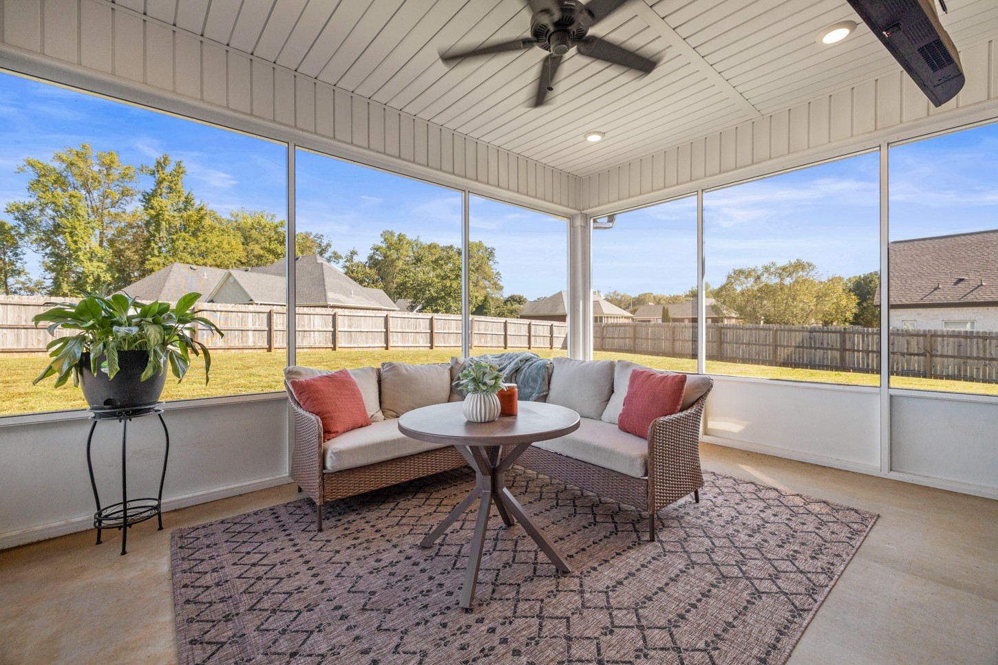 27 Hancock Road Fayetteville, TN 37334 - Photo 38 of 47 a living room with furniture and a floor to ceiling window