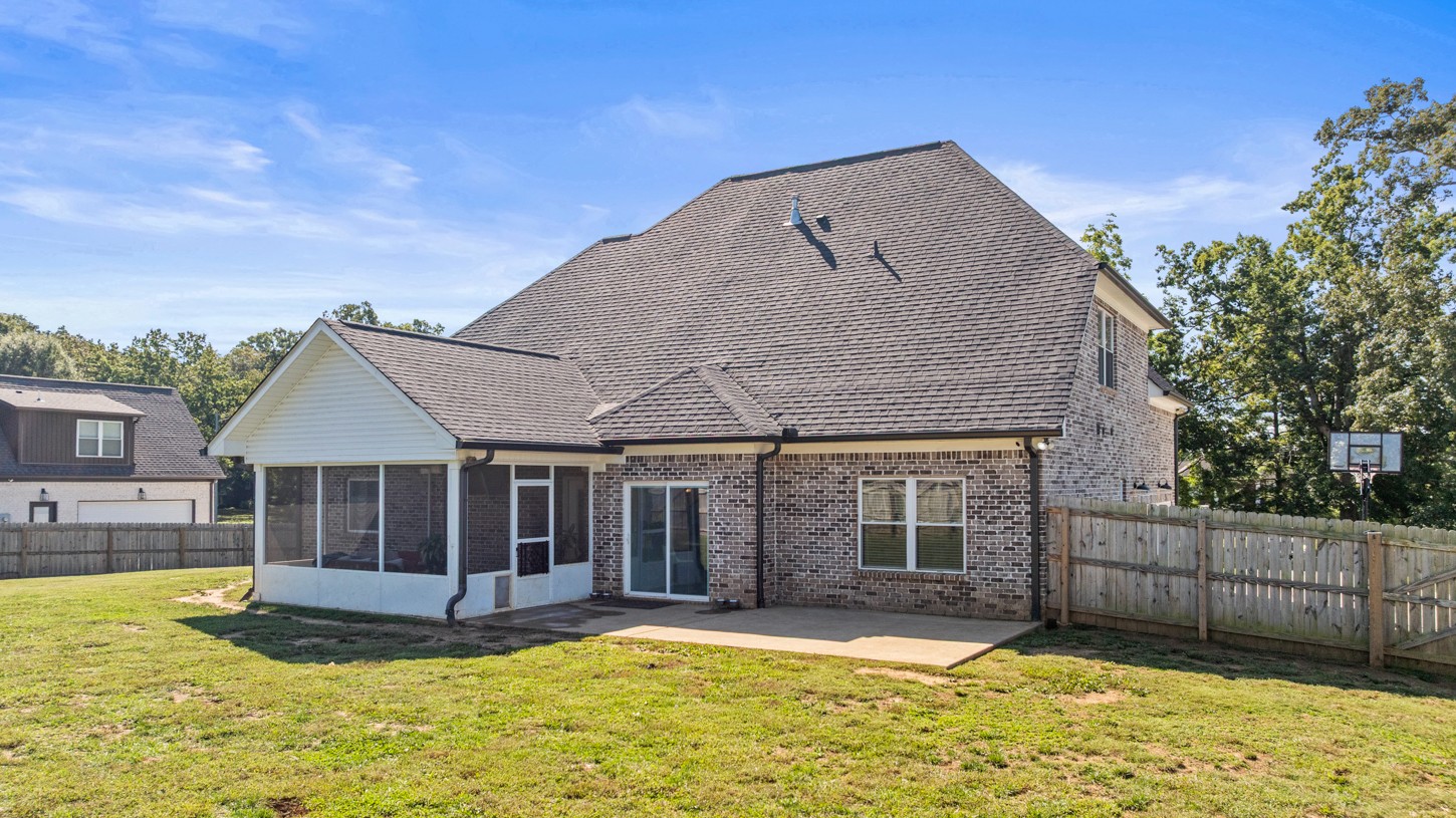 27 Hancock Road Fayetteville, TN 37334 - Photo 41 of 47 a view of a house with a swimming pool
