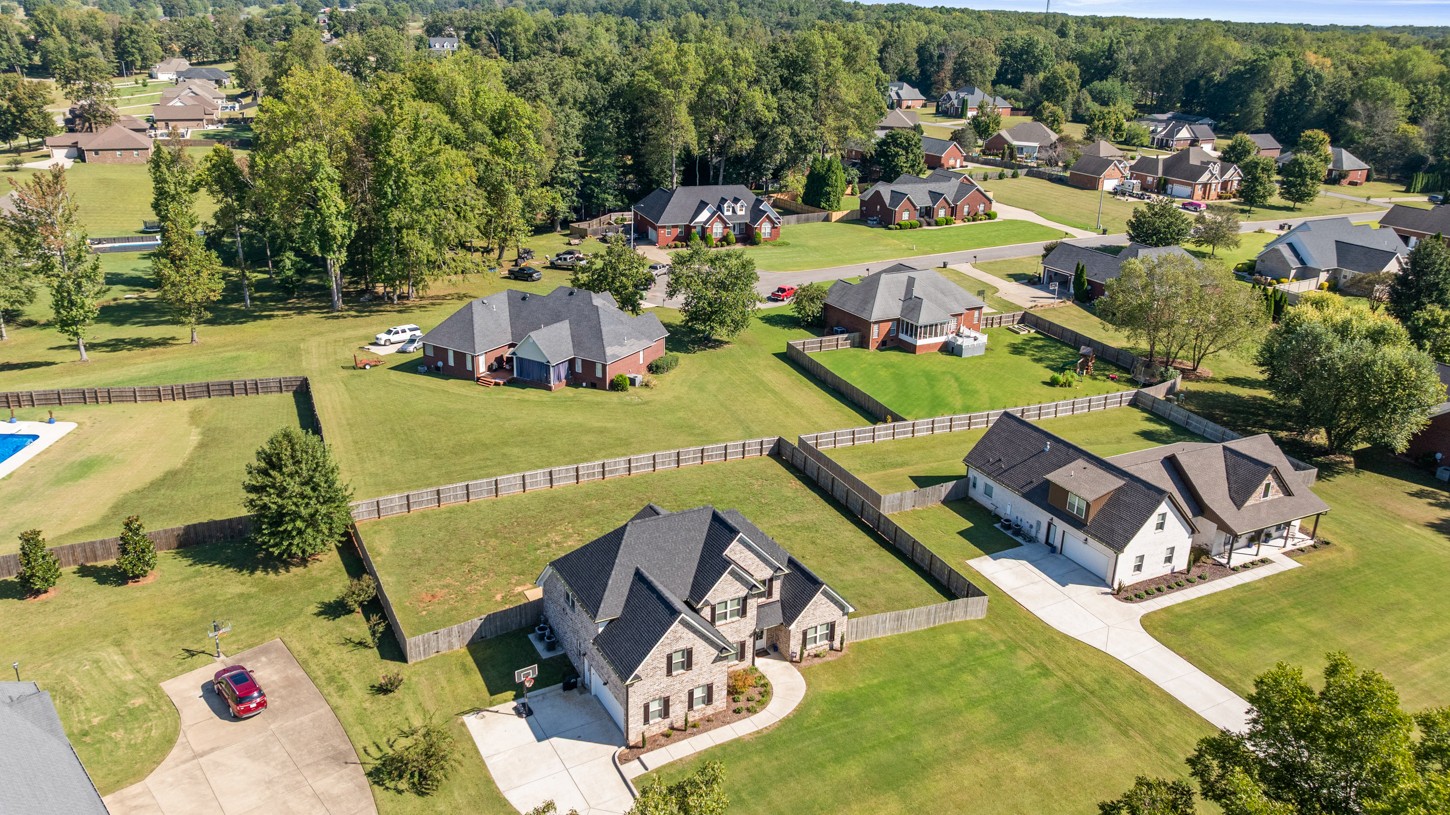 27 Hancock Road Fayetteville, TN 37334 - Photo 45 of 47 an aerial view of a houses with swimming pool