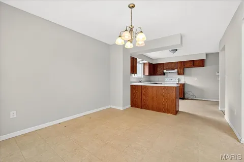 $349,000 | 20 White Chapel Court, O'Fallon, MO 63368