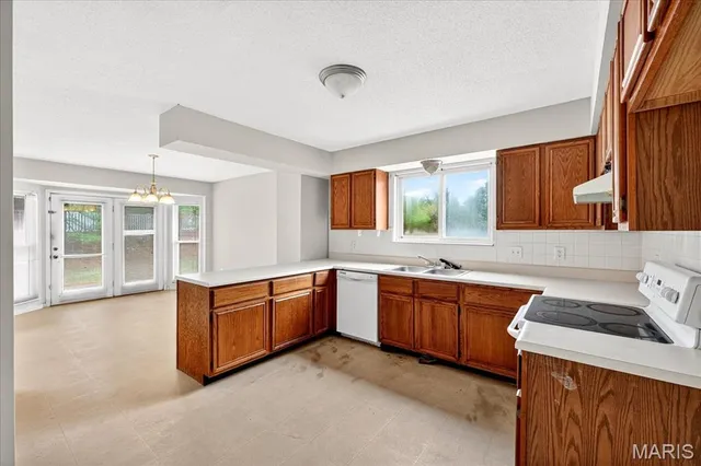 $349,000 | 20 White Chapel Court, O'Fallon, MO 63368