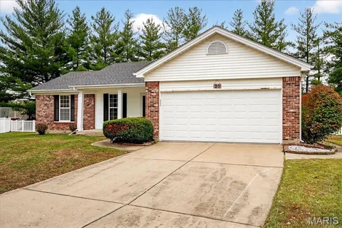 $349,000 | 20 White Chapel Court, O'Fallon, MO 63368