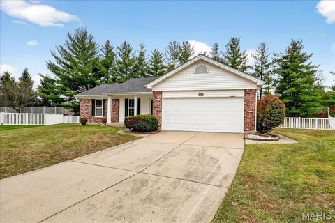 $349,000 | 20 White Chapel Court, O'Fallon, MO 63368