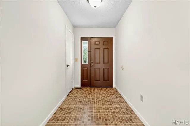 $349,000 | 20 White Chapel Court, O'Fallon, MO 63368