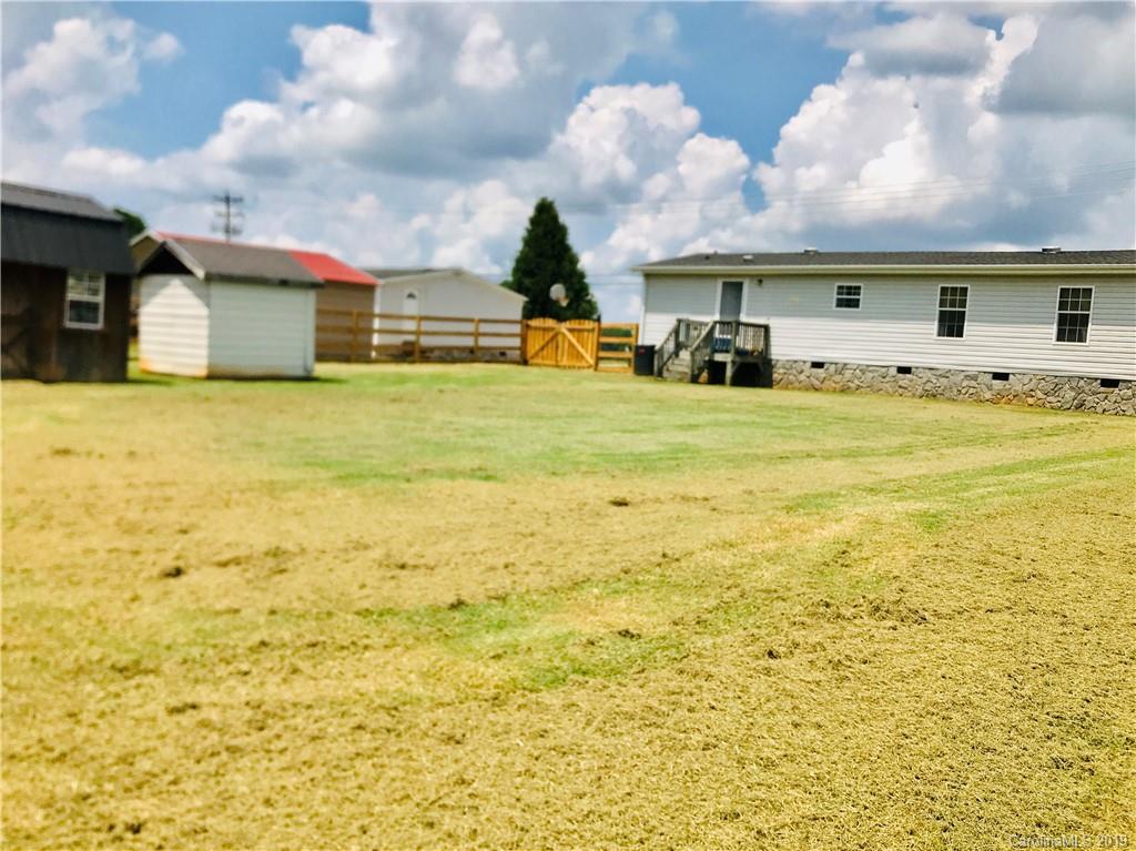 141 Hub Carpenter Road Bessemer City, NC 28016 - Photo 6 of 22 Gallery Image 6