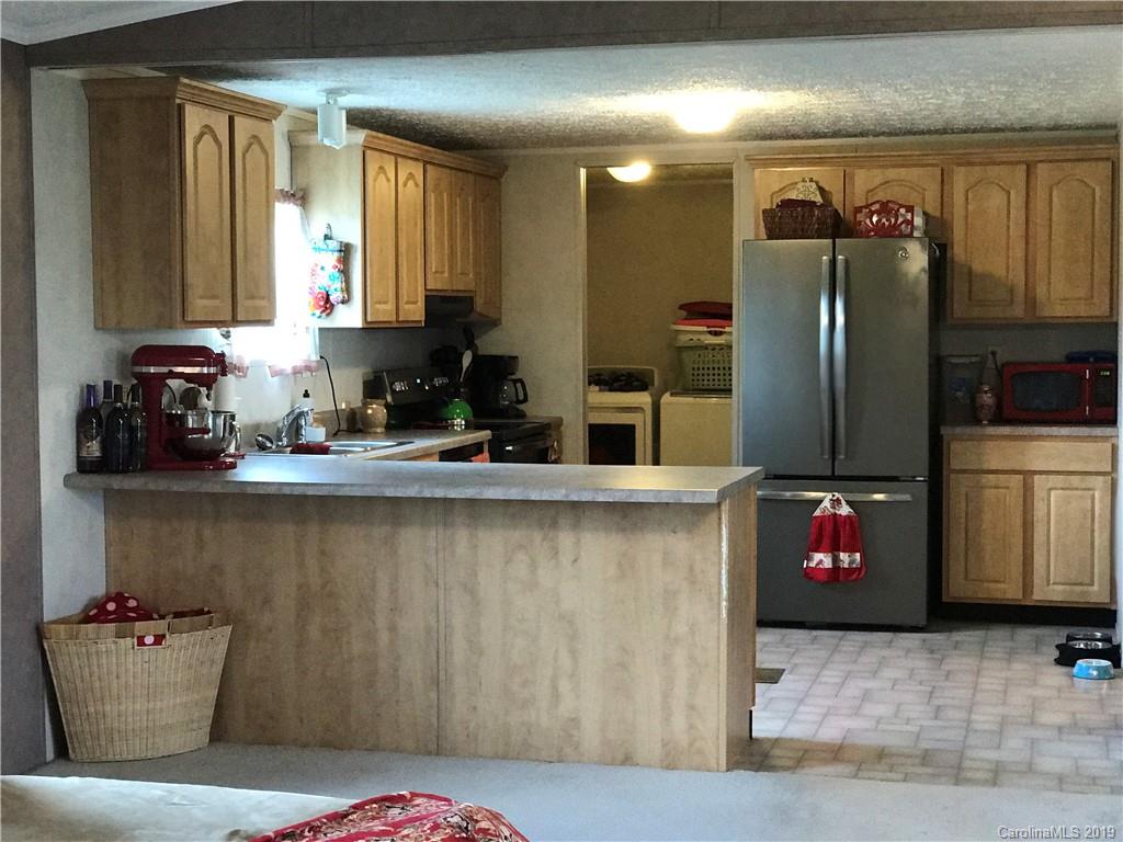 141 Hub Carpenter Road Bessemer City, NC 28016 - Photo 10 of 22 Gallery Image 10