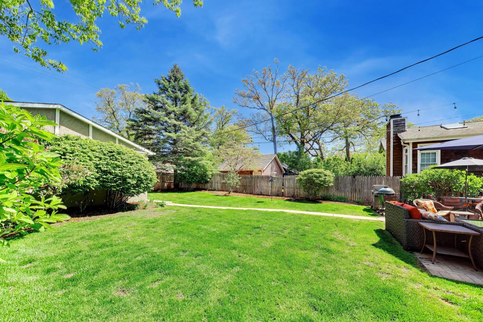 526 Greenleaf Avenue Wilmette, IL 60091 - Photo 36 of 43