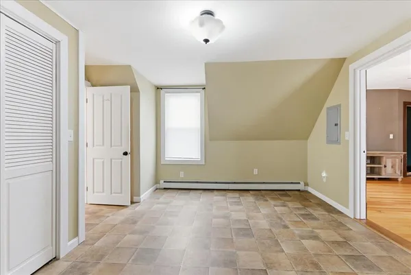 $250,000 | 9 Harlow Hill Road, Mexico, ME 04257